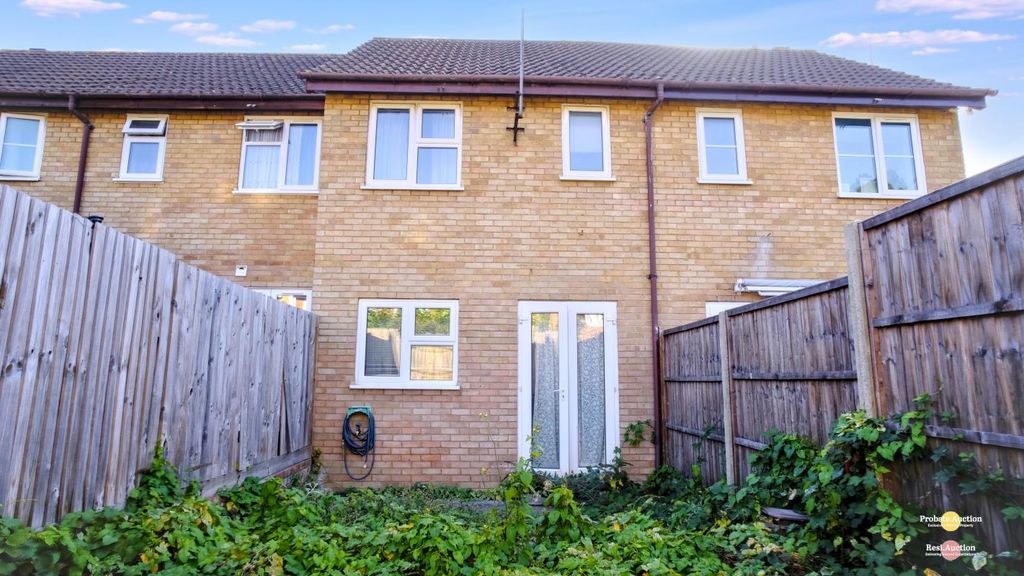 Property photo 2 of 15
