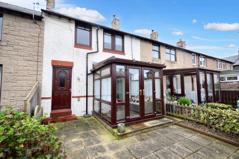 Property photo 1 of 12 Photo 8