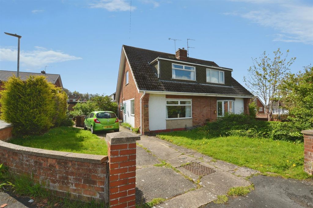 Property photo 1 of 15 Front