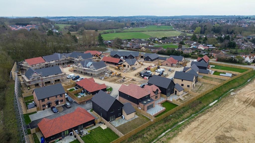 Property photo 3 of 9 X3Jvwc6Jke60Zer0Bys9Mq