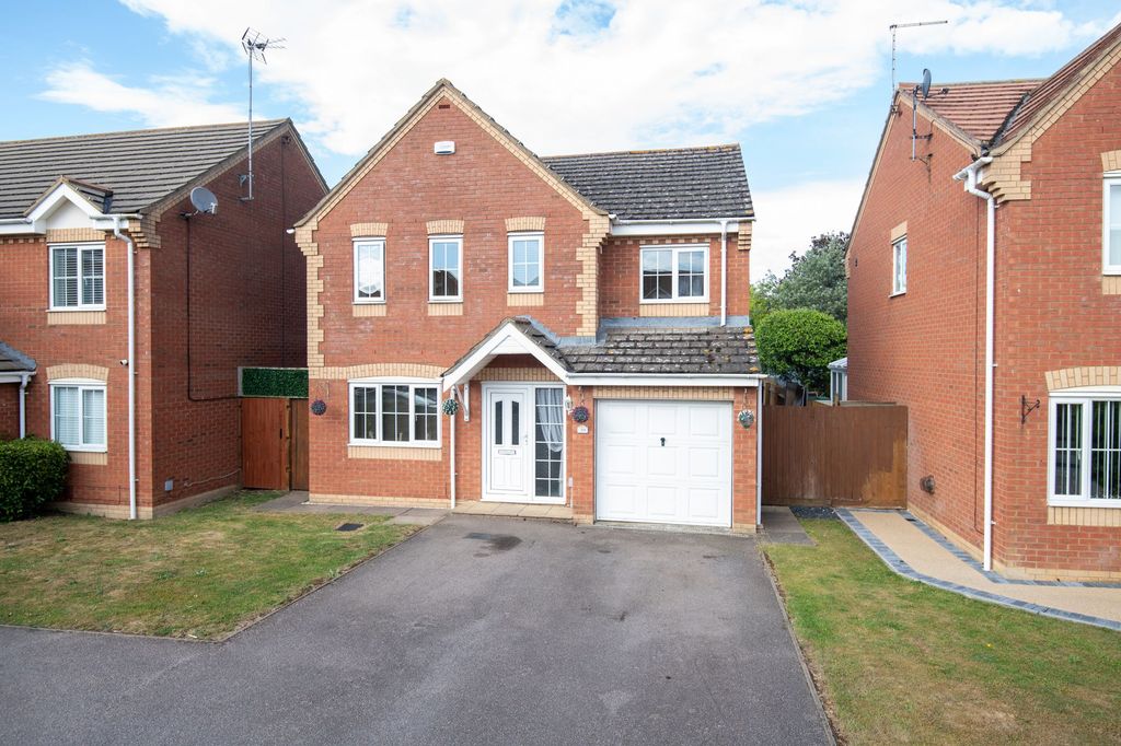 Property photo 1 of 24