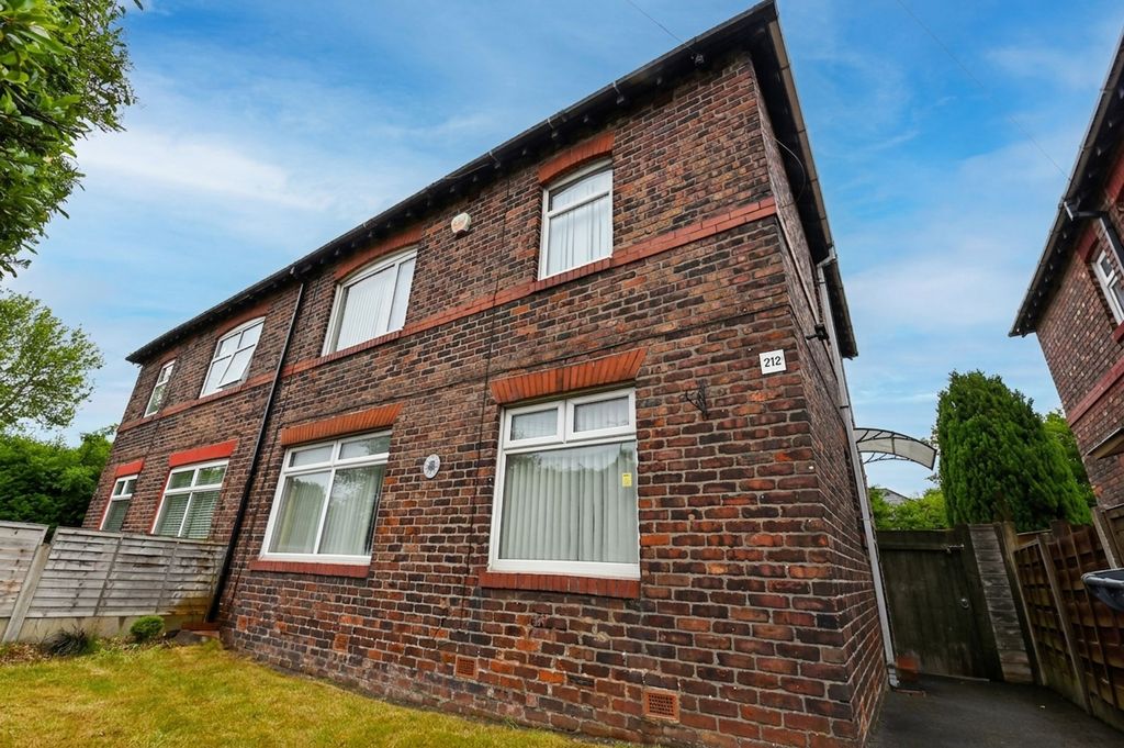 Property photo 2 of 13