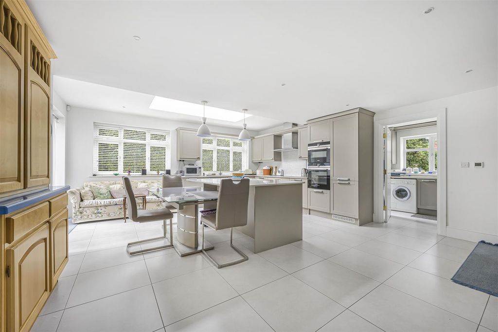 Property photo 2 of 28 58_59938.Jpg