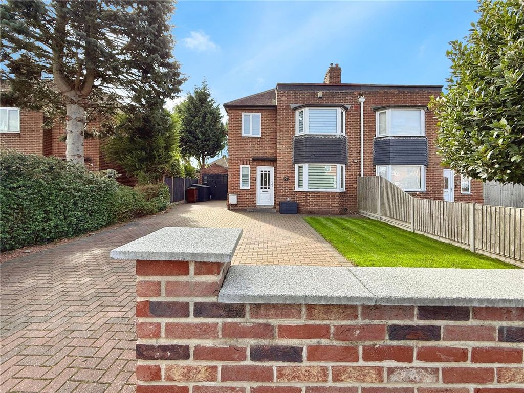 Property photo 1 of 16 Picture No. 02