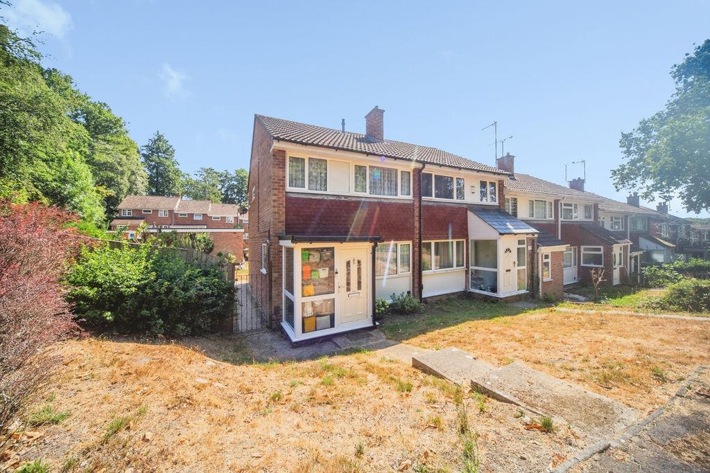 Property photo 1 of 16 Pbox-Img.Jpg