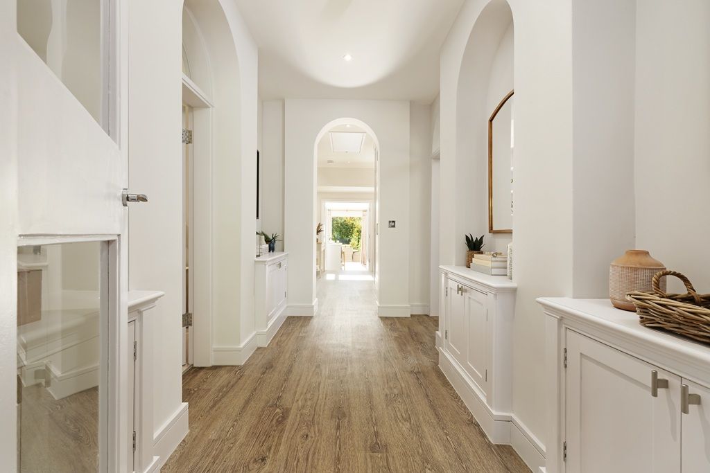 Property photo 3 of 12 Hallway