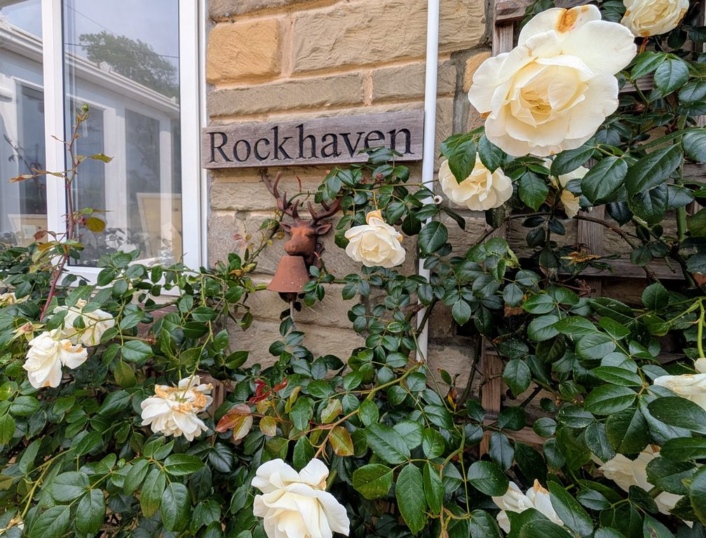 Property photo 2 of 30