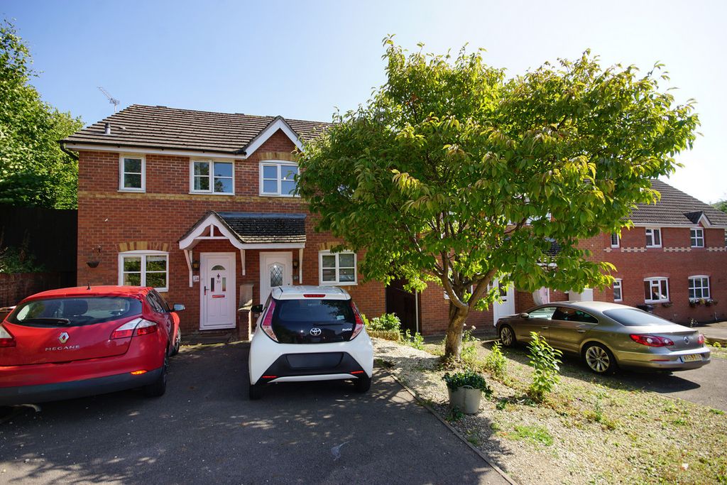 Property photo 1 of 18