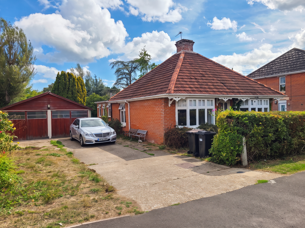 Property photo 1 of 24