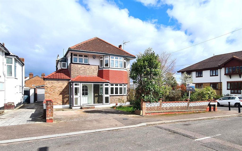 Property photo 1 of 35