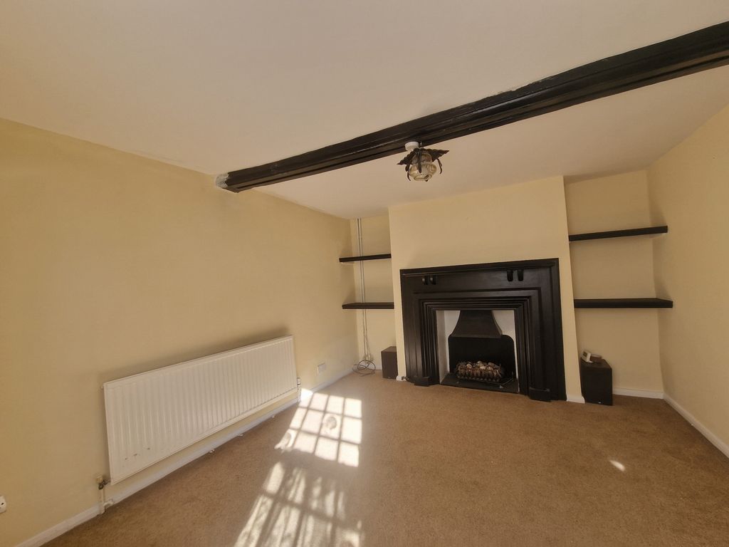 Property photo 2 of 7 Photo 5