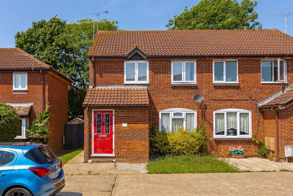 Property photo 1 of 11 Corfe Close_11.Jpg