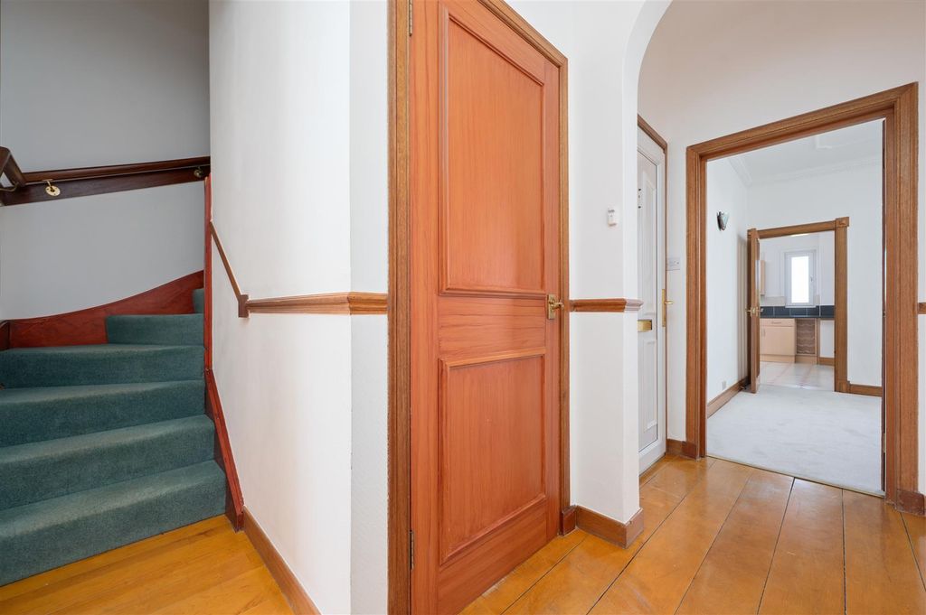 Property photo 2 of 22 75Dtownhillroad004.Jpg