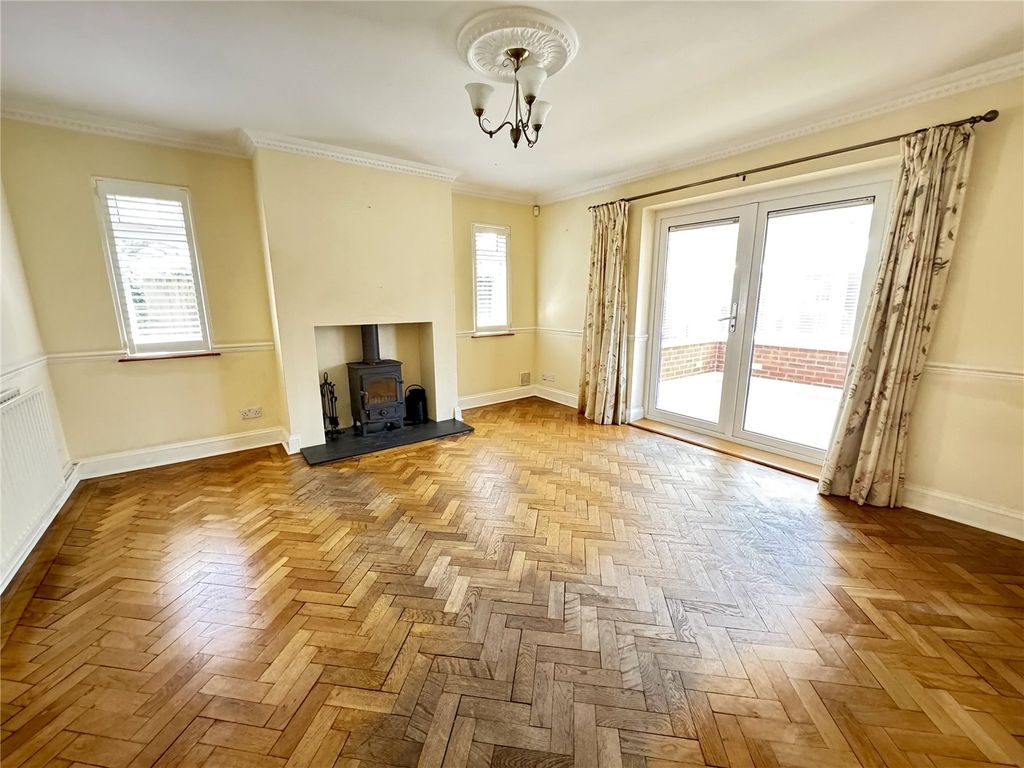 Property photo 2 of 14 Picture No. 07