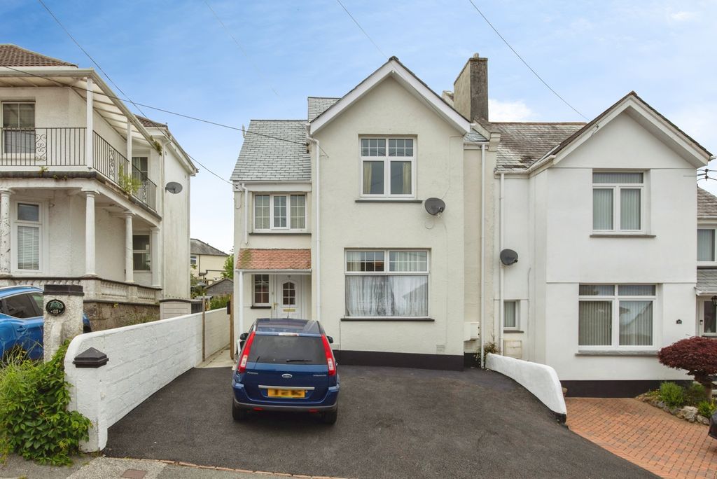 Property photo 1 of 17 Pbox-Img.Jpg