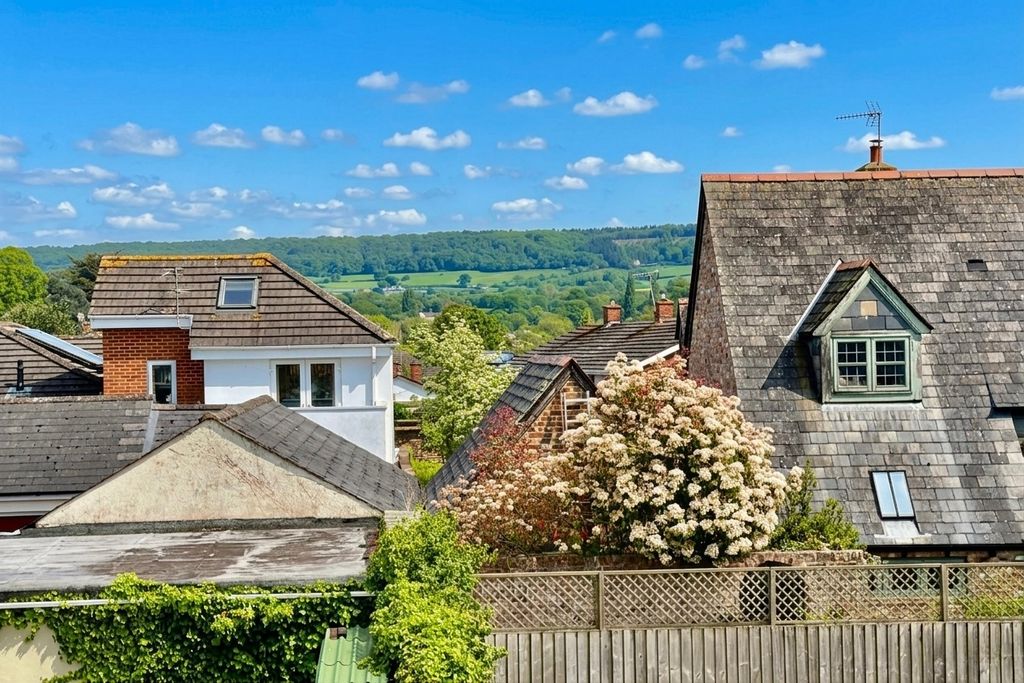 Additional image 15 of 2 bed flat for salePaternoster Row, Ottery St. Mary, Devon EX11