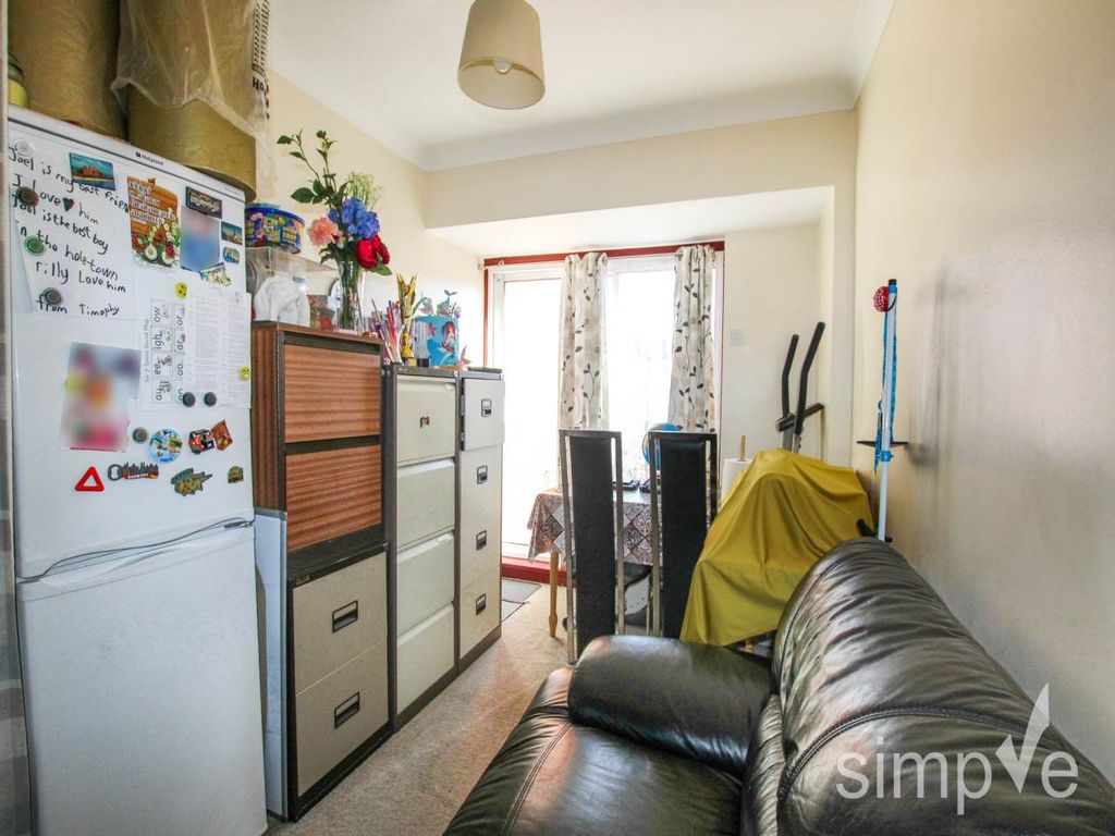 Property photo 2 of 11 Img_9093