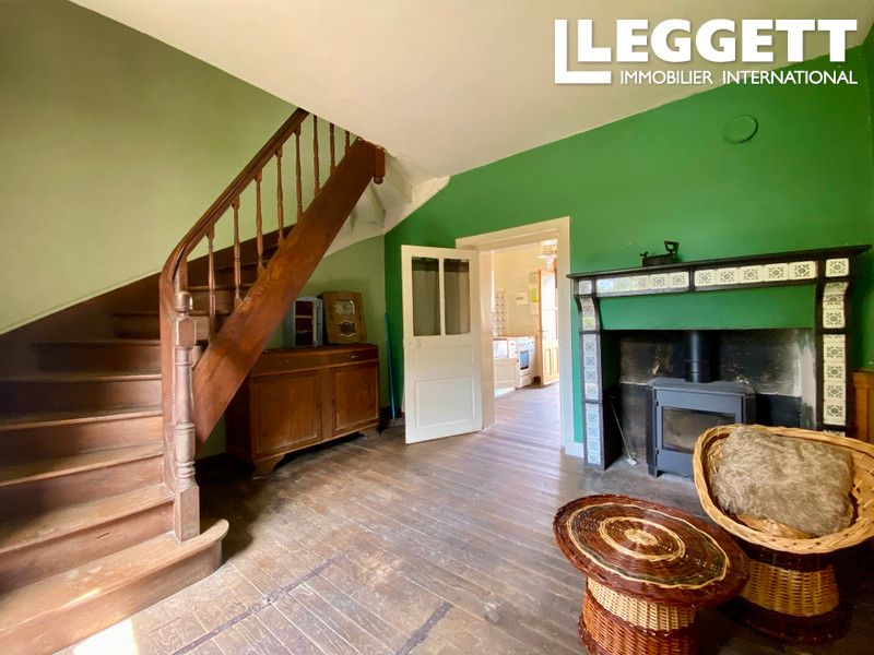 Property photo 3 of 10