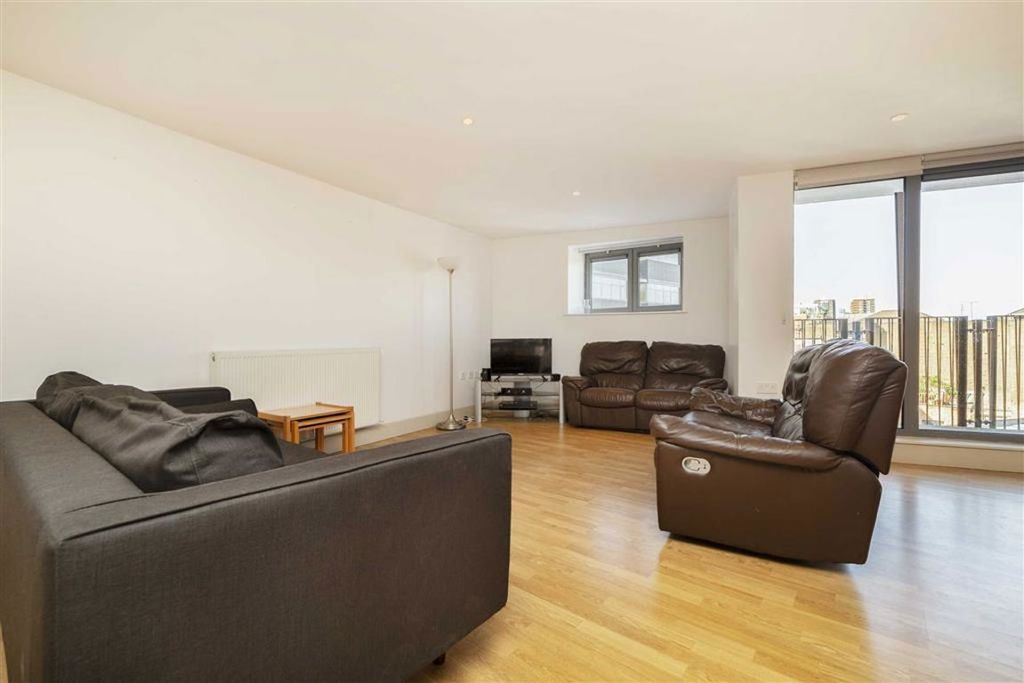 Property photo 3 of 7