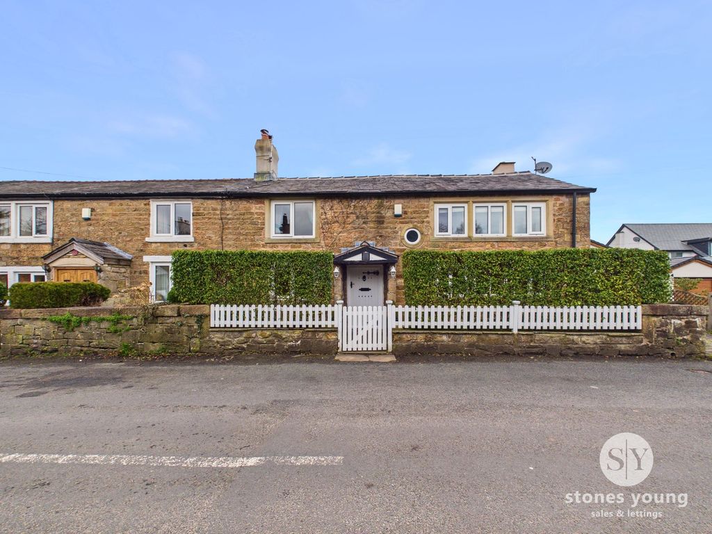 Property photo 1 of 27