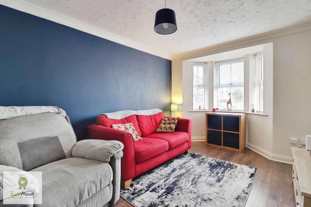 Property photo 3 of 15 36E639A3-Img_5617-Img_5619