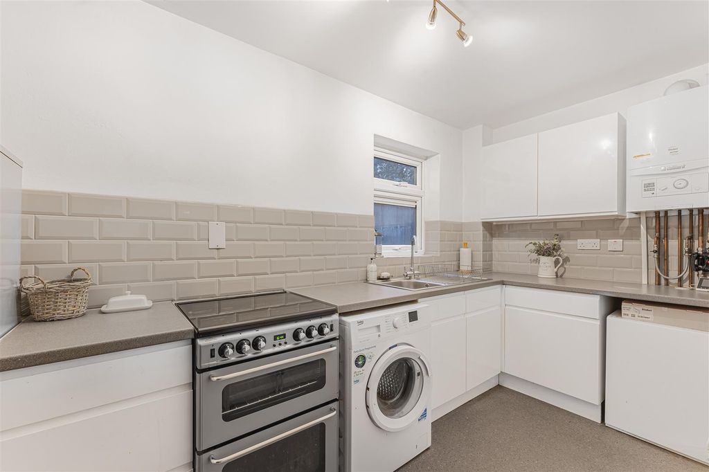 Property photo 3 of 15 3