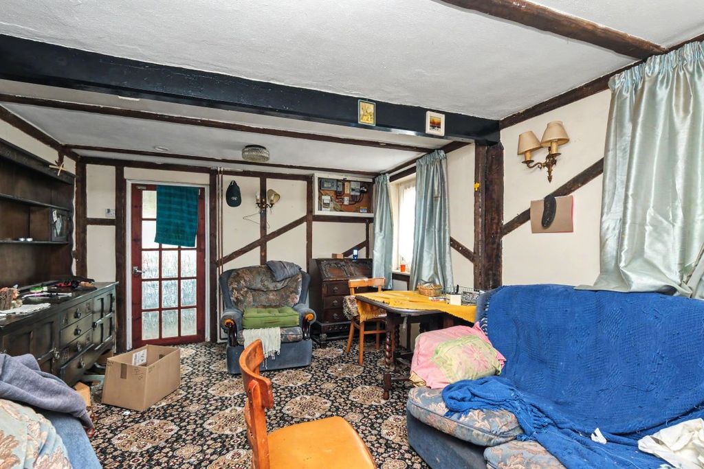 Property photo 3 of 18