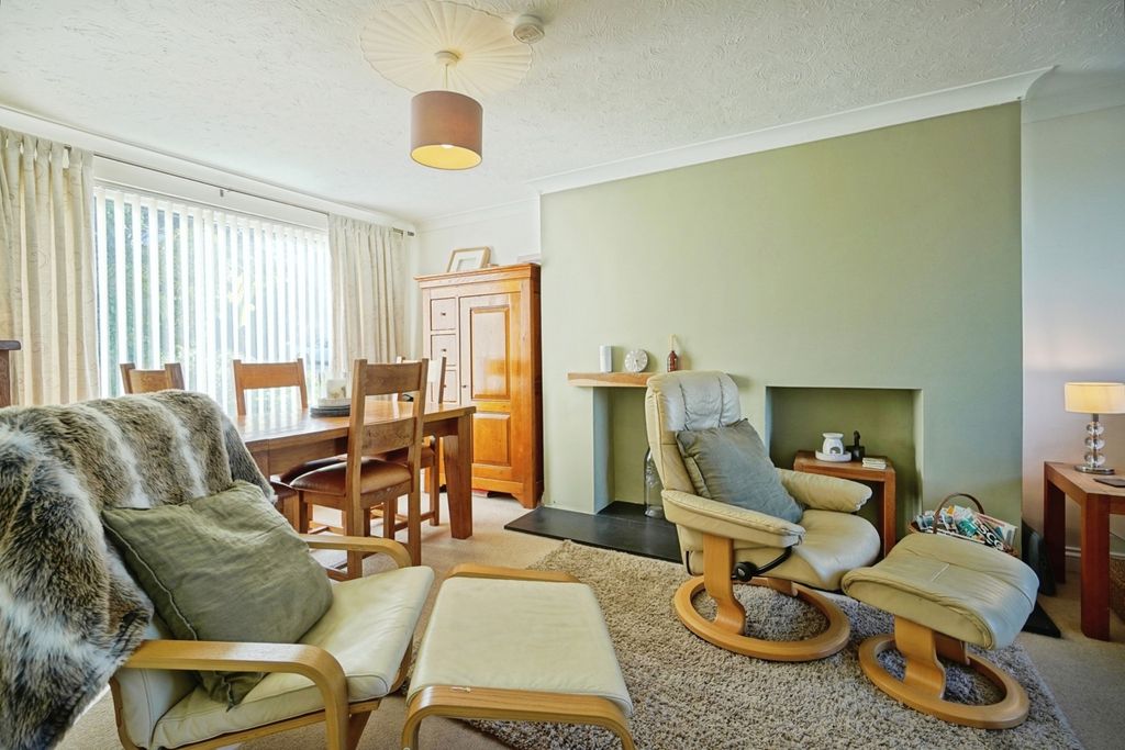 Property photo 2 of 17 Pbox-Img.Jpg