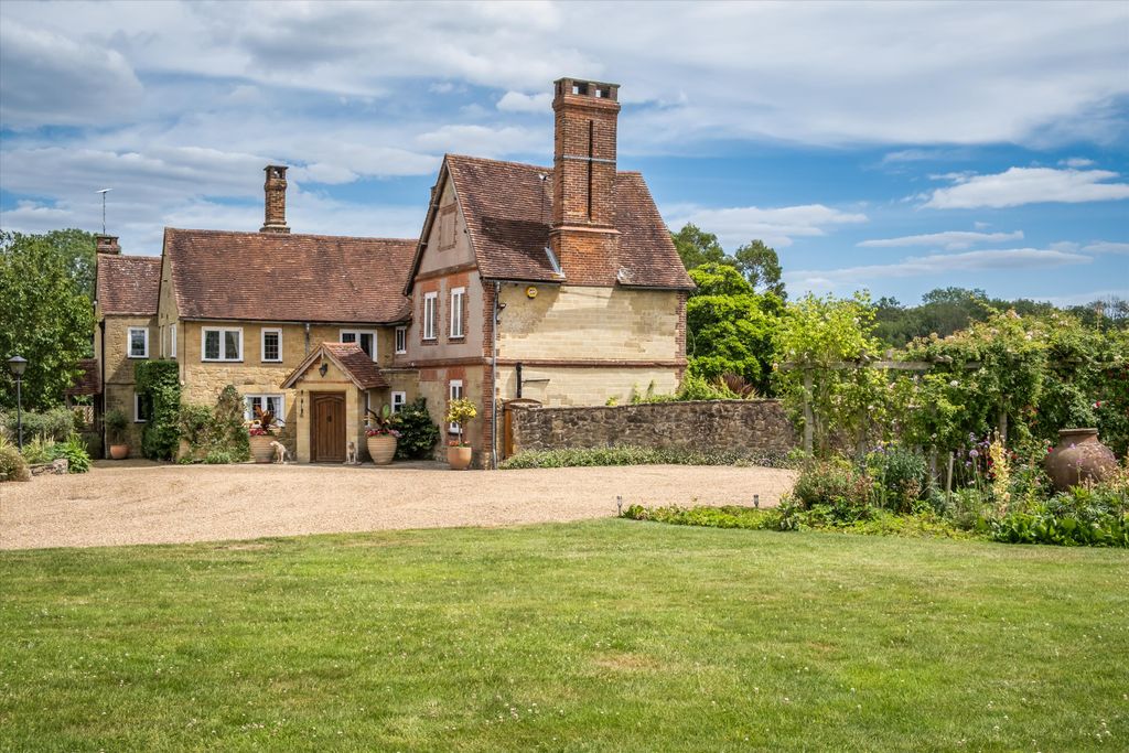 Property photo 3 of 55 Image