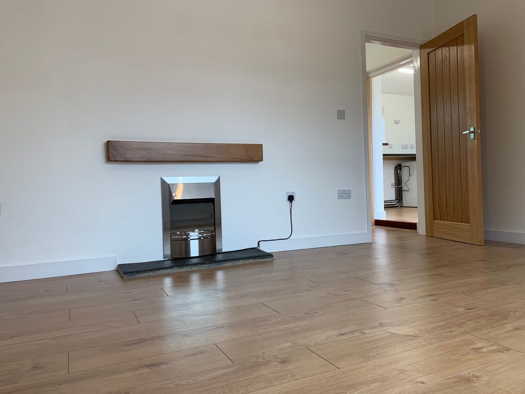 Property photo 3 of 14 Photo 18