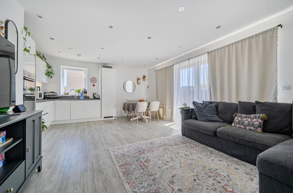 Property photo 2 of 17 1452597 (1).Jpg