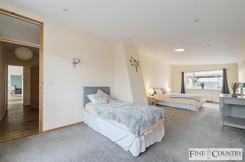 Additional image 13 of 3 bed detached bungalow for saleAvalanche Road, Portland DT5