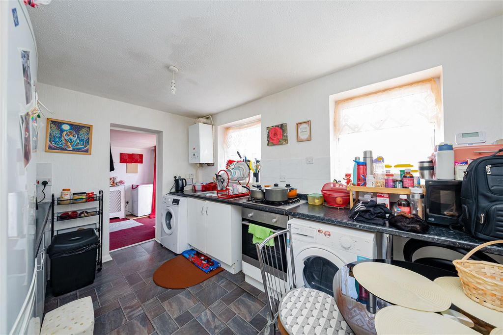 Property photo 3 of 13 Everest-1.Jpg