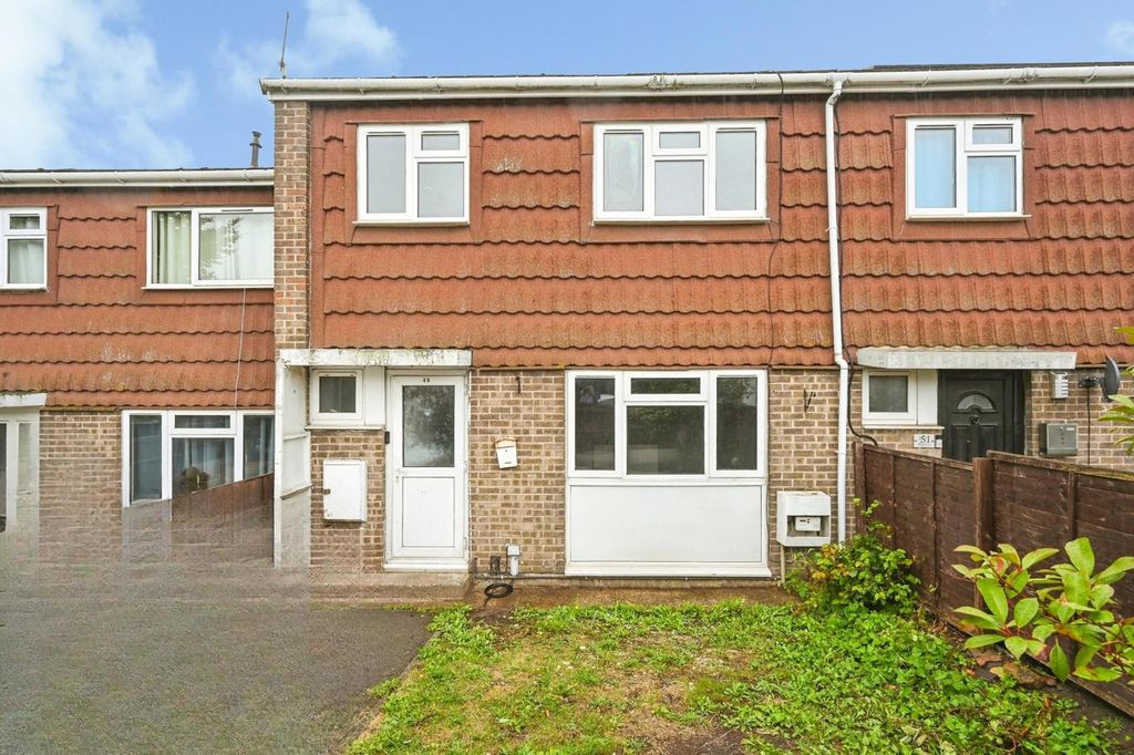 Property photo 1 of 17 Front