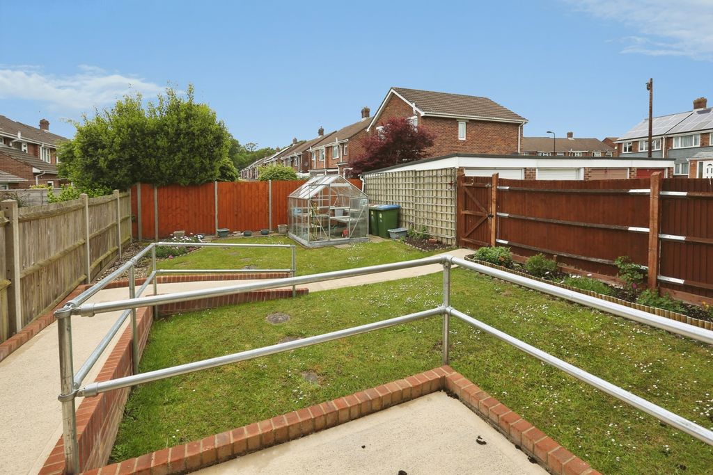 Property photo 3 of 18 Pbox-Img.Jpg