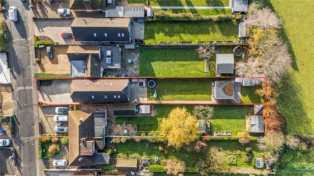 Property photo 2 of 29 Picture No. 31