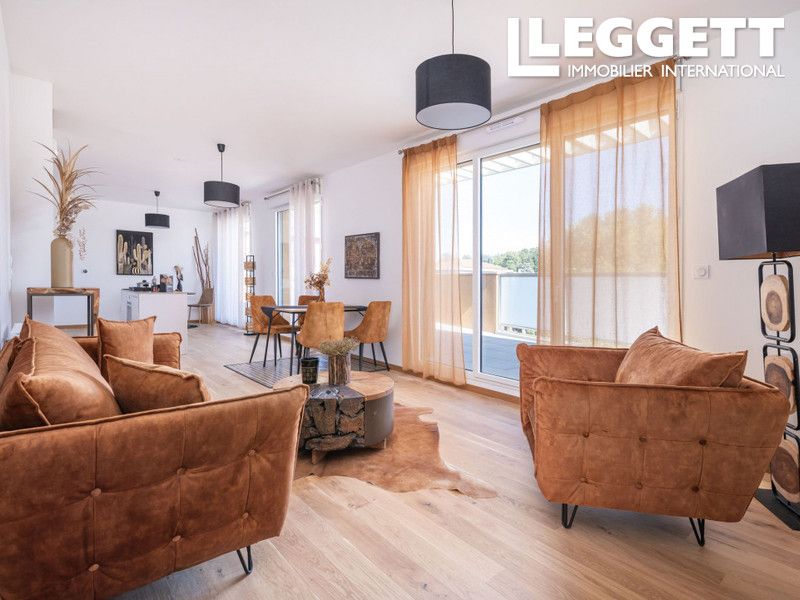 Property photo 2 of 5