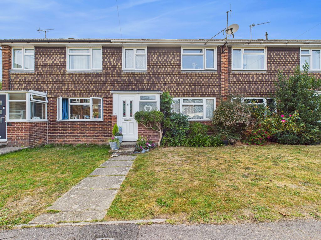 Property photo 1 of 12 4 Bedroom Terraced House For Sale