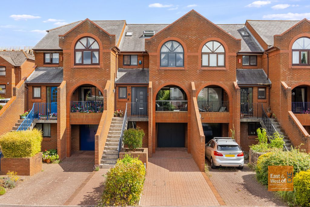 Property photo 1 of 22 A02 - 7 Old Mill Close Exeter - 260701