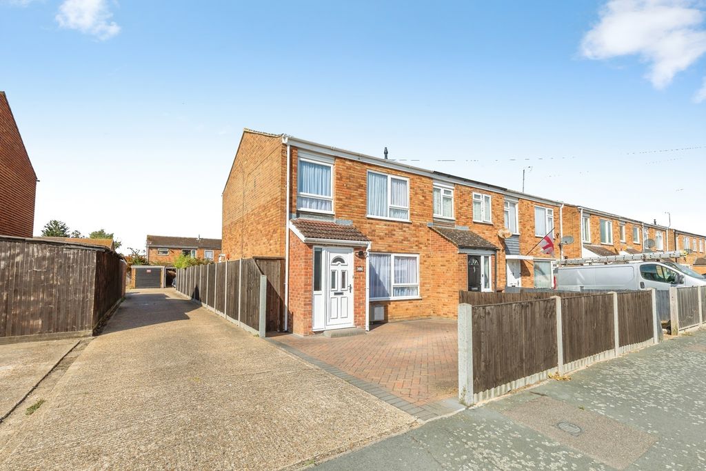 Property photo 2 of 16 Pbox-Img.Jpg