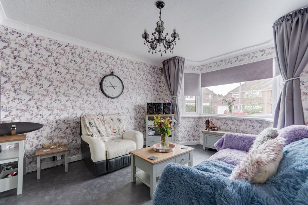 Property photo 3 of 20 Picture No. 04