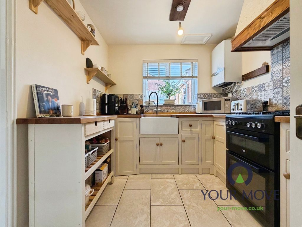Property photo 3 of 19 Pbox-Img.Jpg