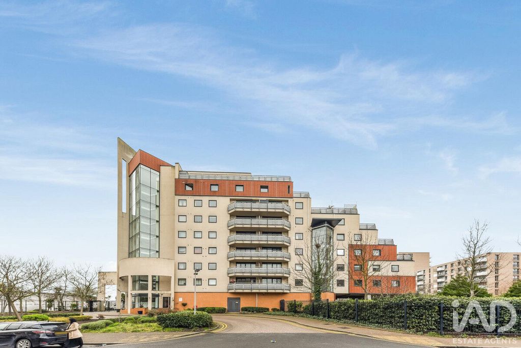 Property photo 1 of 10