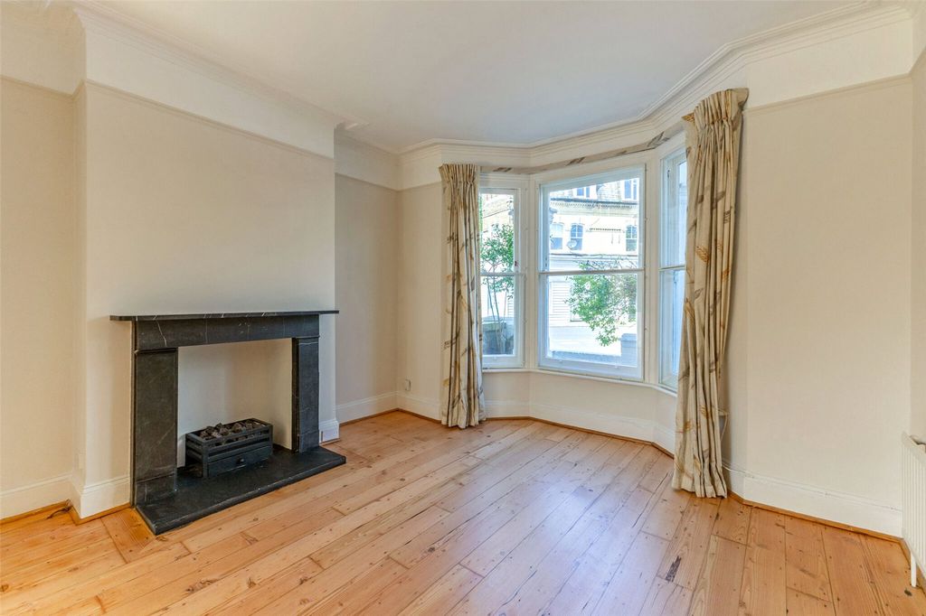 Property photo 3 of 11 Picture No. 06