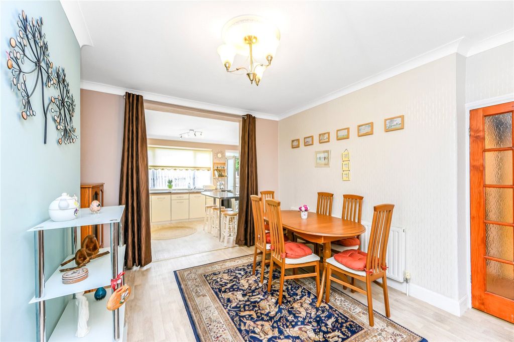 Property photo 3 of 14 Reception/Diner