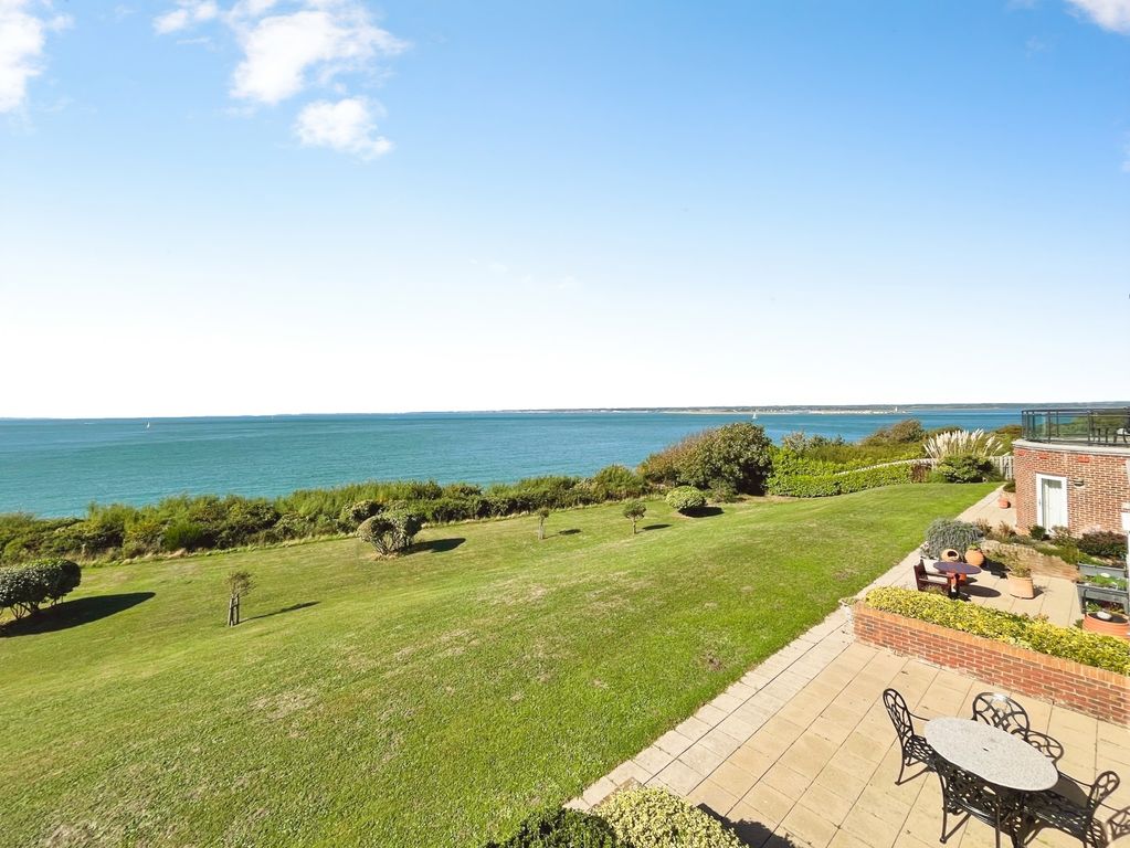 Property photo 2 of 17 Balcony Views