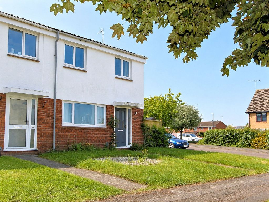 Property photo 1 of 12