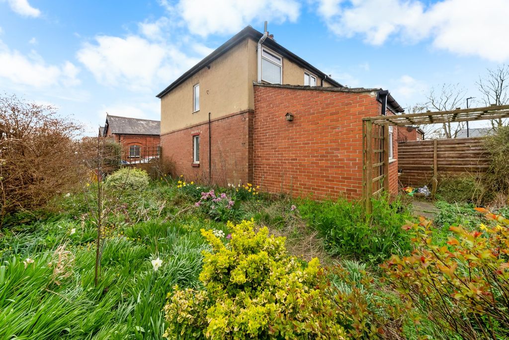 Property photo 3 of 13 Picture No. 01