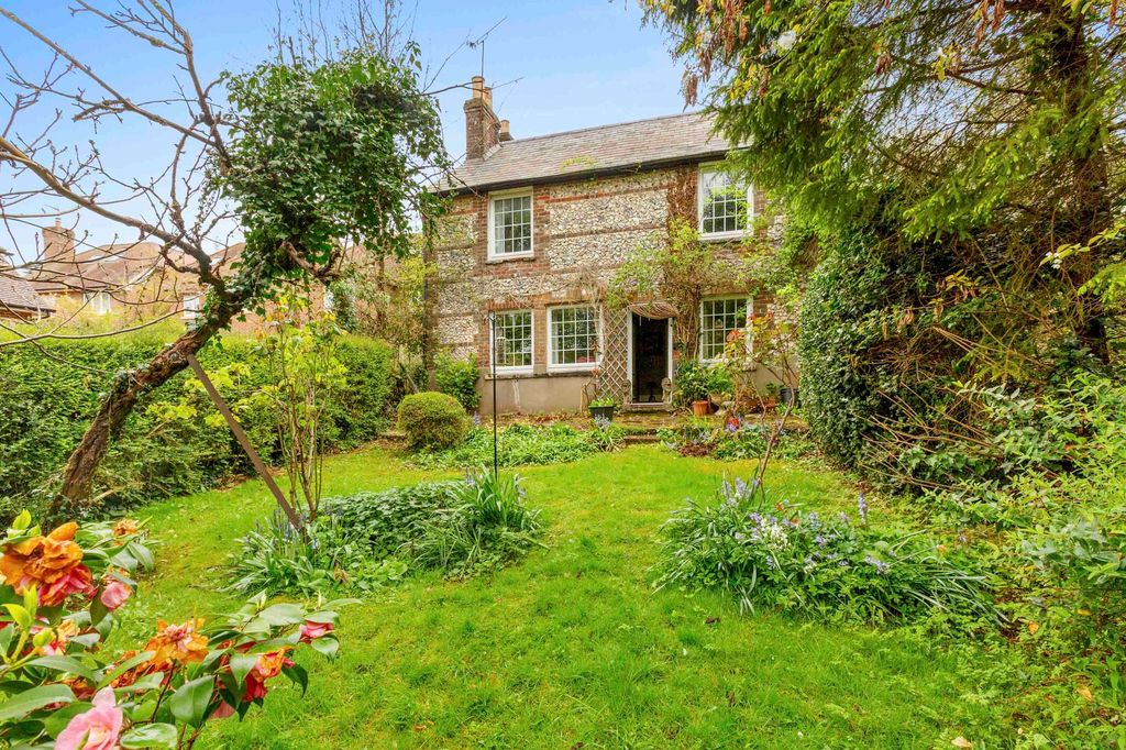 Property photo 1 of 14