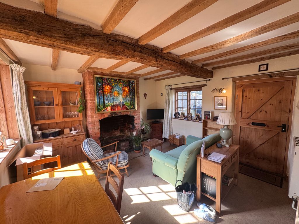 Property photo 3 of 12